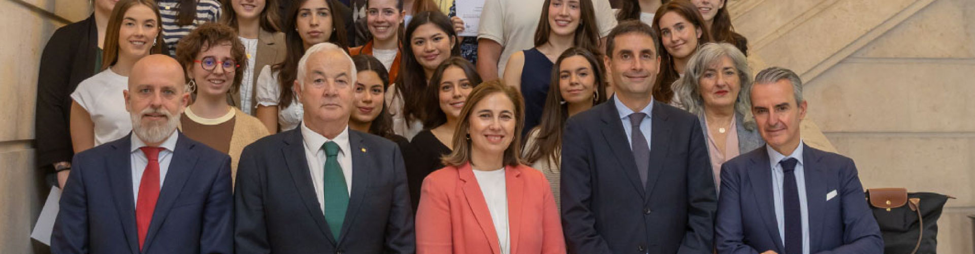 Acción Social de Caja Rural de Navarra y FEUN conceden 65 Becas Global