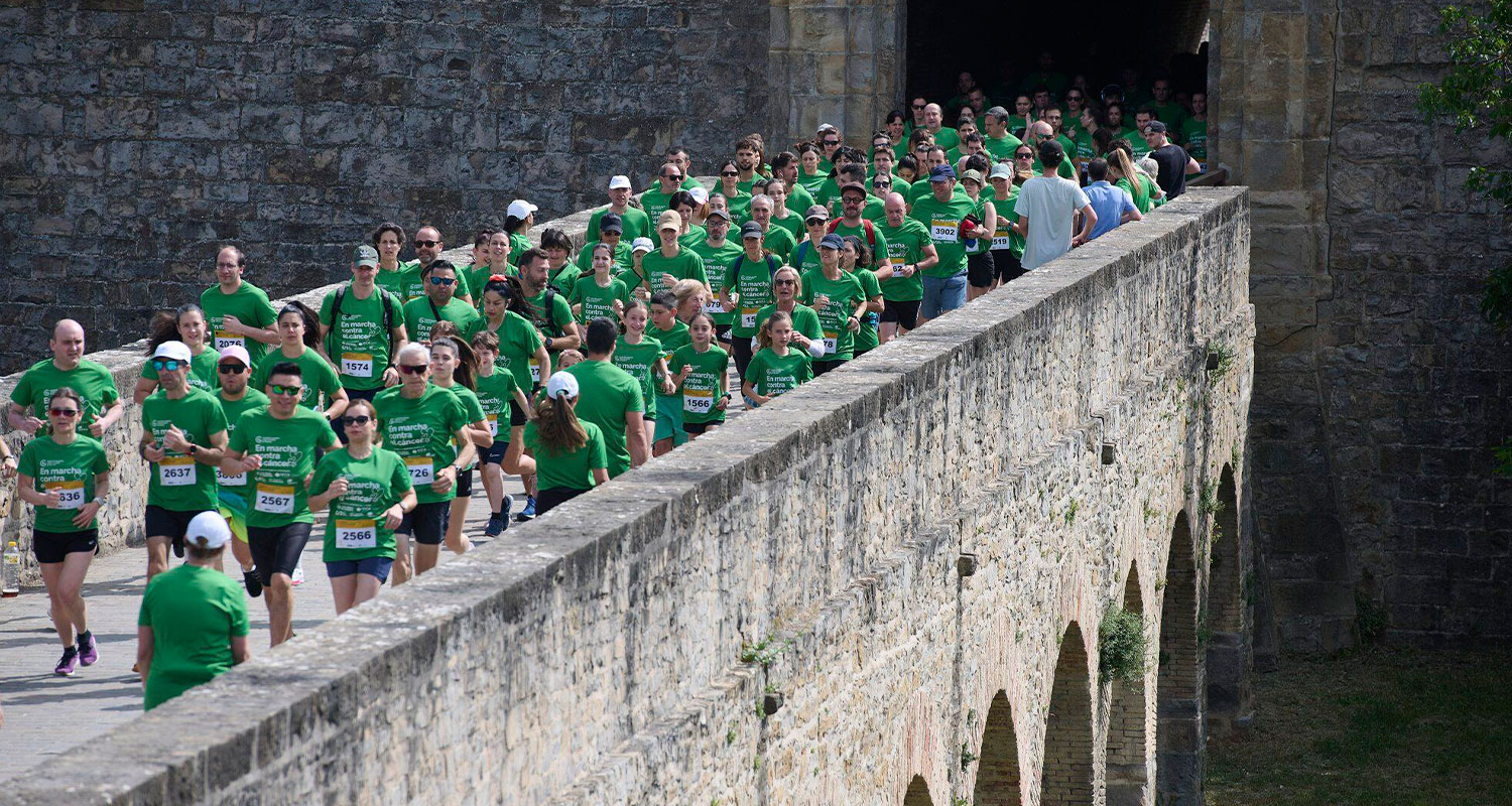 Caja Rural de Navarra, colaborador de la IX Marcha Pamplona contra el Cáncer